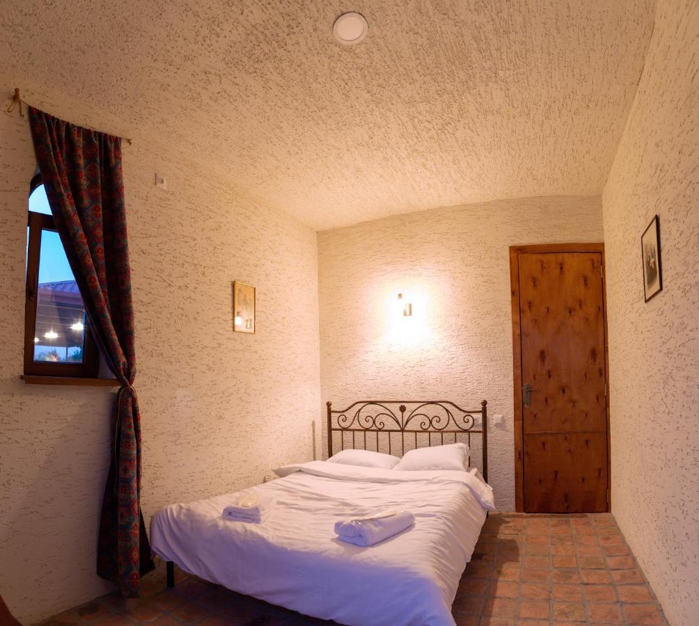 Chateau Tetri Bairagebi White Flags Kisiskhevi Zewnętrze zdjęcie